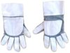 198px-ESB_Boba_Gloves.jpg