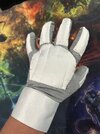 Gloves-Left.jpg