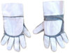 793px-ESB_Boba_Gloves.jpg