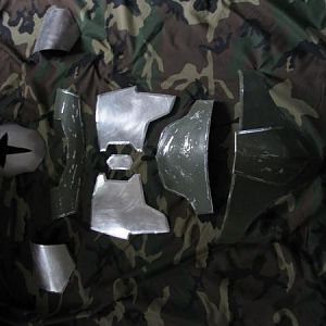 Mando Armor with the beginnings of a Neo- Crusader Hood